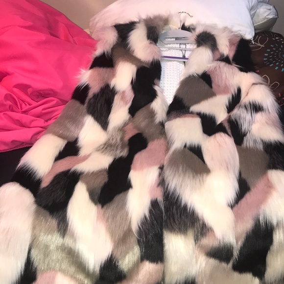 JOSEPH A MULTICOLOR FAUX FUR VEST - Picture 1 of 4